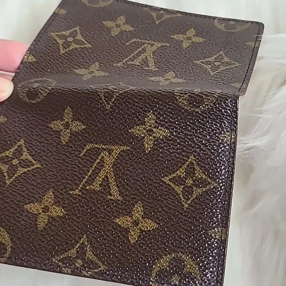 💯Authentic Louis Vuitton Mono Cardholder🍀